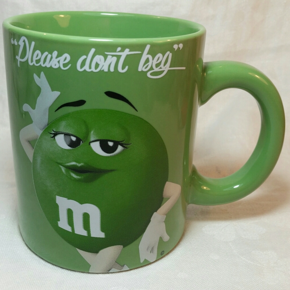 Green M&M's MUG "Please don't Beg" 2016 Frankford 10 oz Cup Ceramic